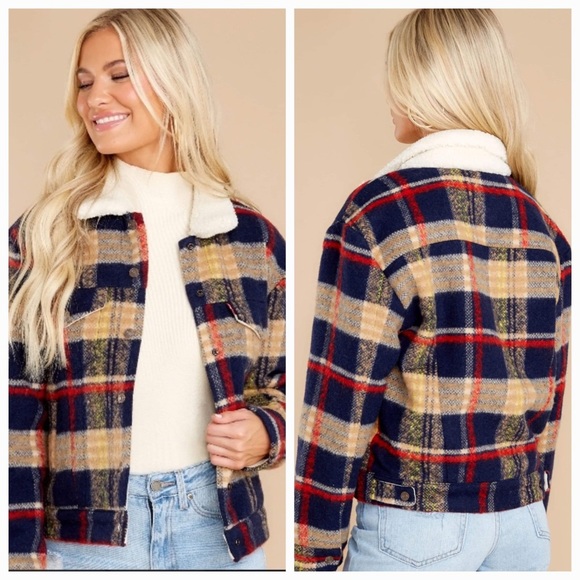 Levi's Jackets & Blazers - Levi's Plaid Sherpa Collar Jacket in Navy, Tan & Red